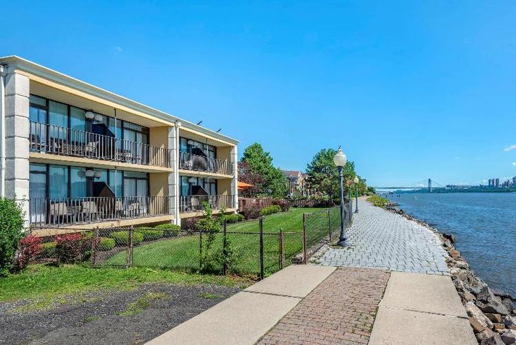 Comfort Inn Edgewater