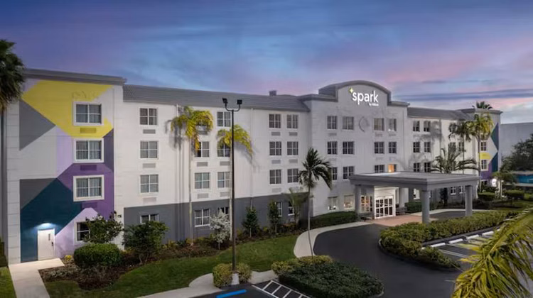 Spark by Hilton Miami Doral