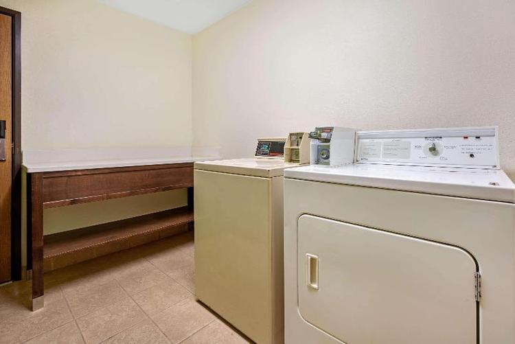 La Quinta Inn Suites Boise Airport