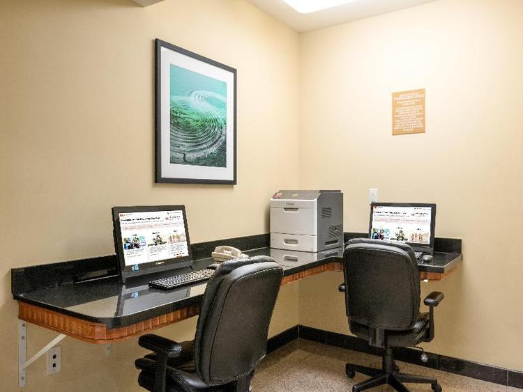 Candlewood Suites LAX Hawthorne by IHG