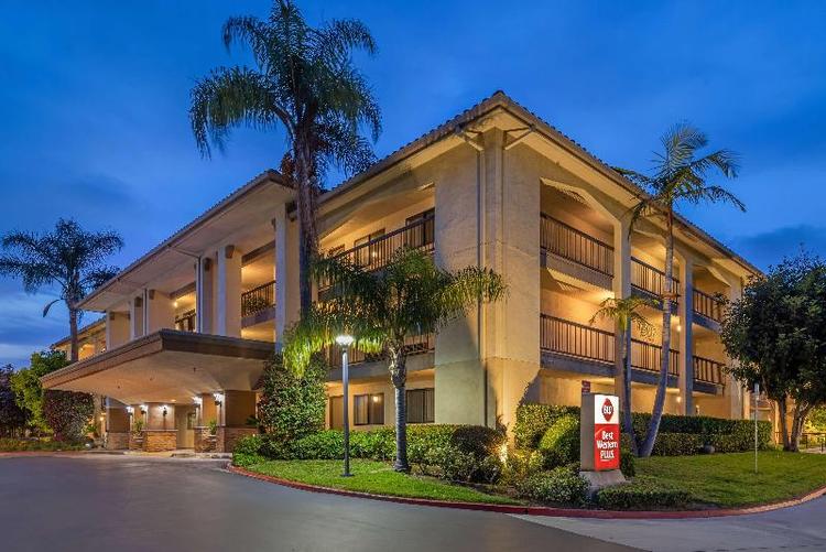 Best Western Plus Orange County Airport