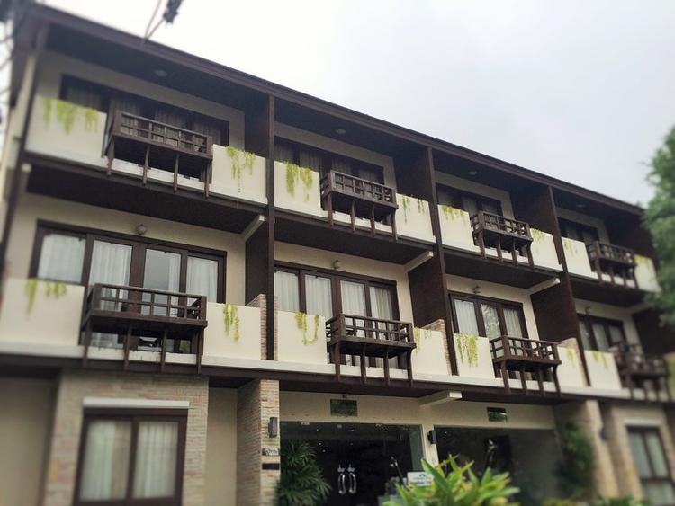 Montien House (SHA Extra+)