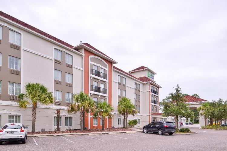 Holiday Inn Express Tampa North