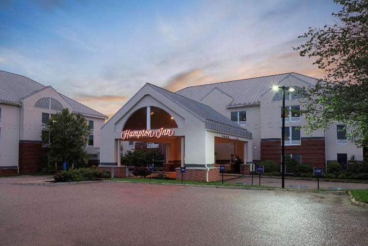 Hampton Inn Concord Bow