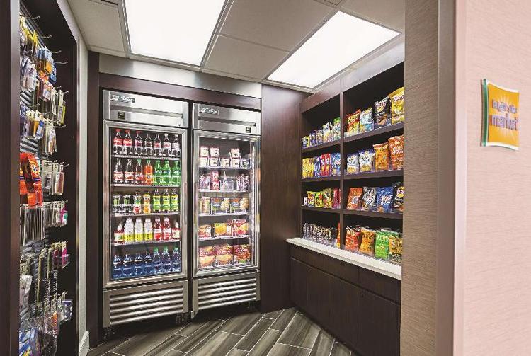 La Quinta Inn & Suites Dallas Plano West