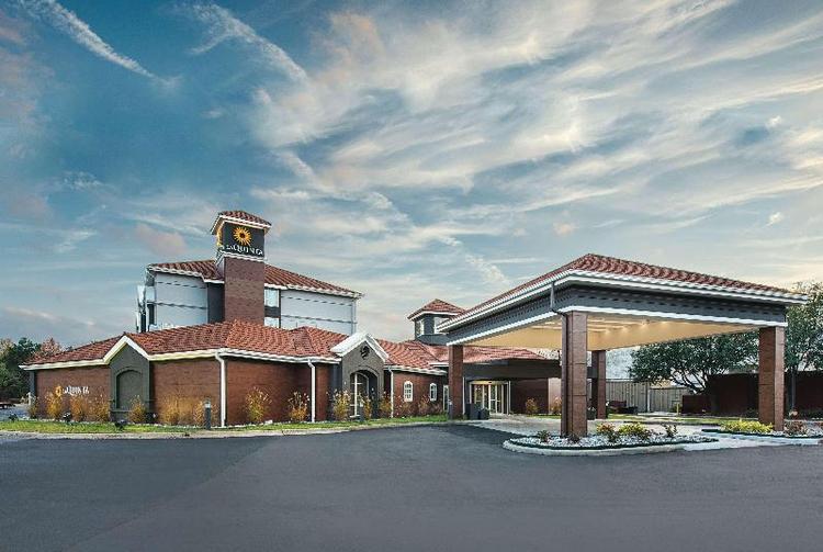 La Quinta Inn & Suites Shreveport Airport
