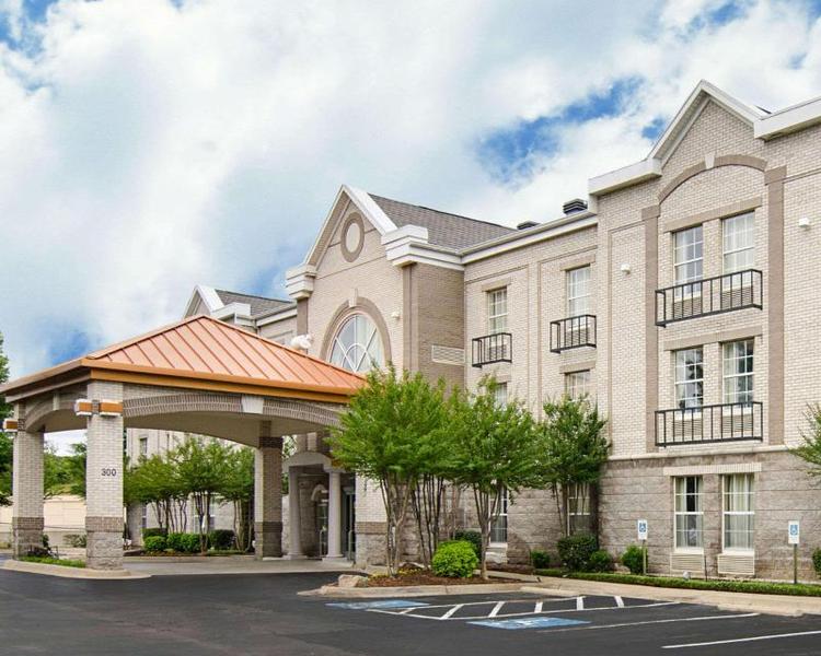 Quality Inn and Suites Little Rock West