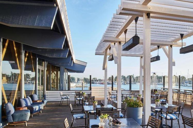 DoubleTree by Hilton Hotel Berkeley Marina