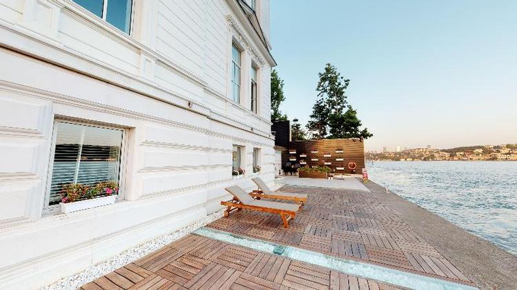 Ajia Hotel