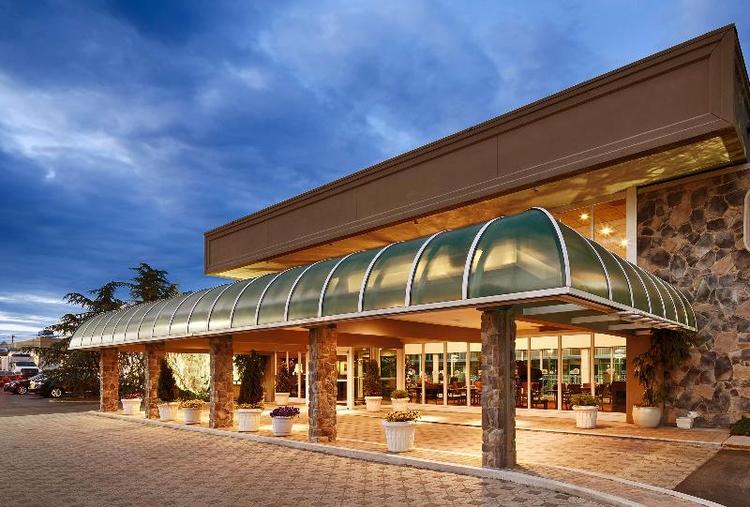 SureStay Plus Ht by Best Western Brandywine Valley