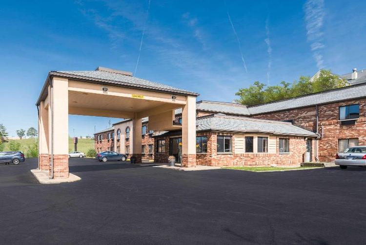 Econo Lodge Cleveland Area-Kent