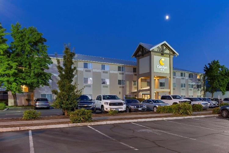 Comfort Inn South Medford