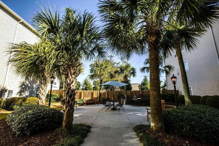 MainStay Suites Wilmington - University Area