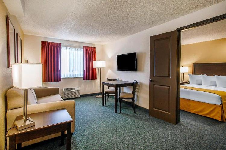 Quality Inn & Suites