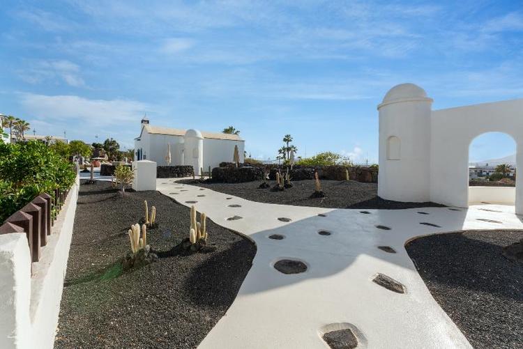 Hotel LIVVO Volcan Lanzarote