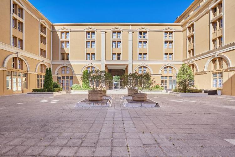 Appart Hotel Odalys City Aix en Provence L'Atrium
