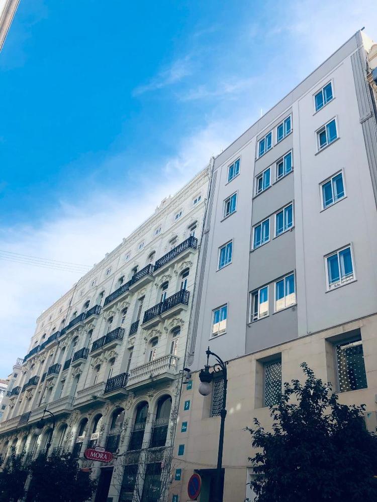Sweet Hotel Continental