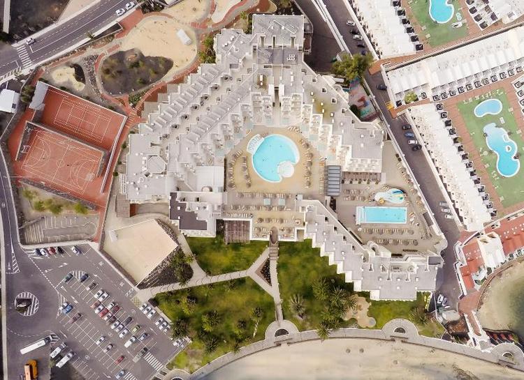 HD Beach Resort