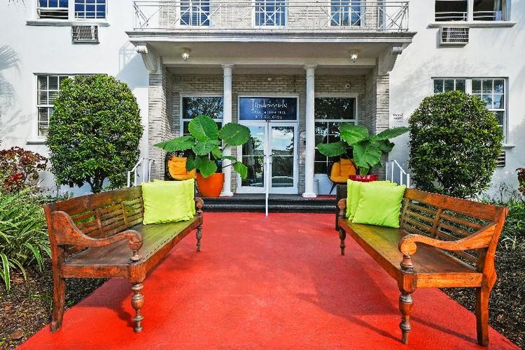 Tradewinds Apartment Hotel