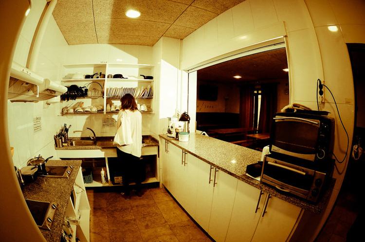 Be Zaragoza Hostel