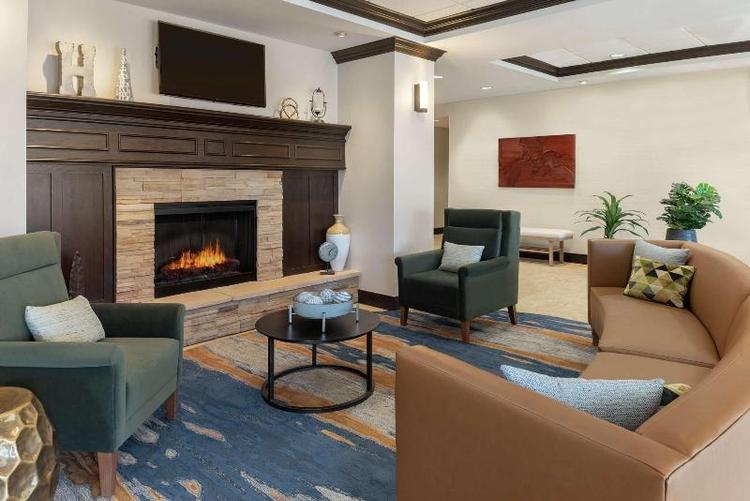 Homewood Suites by Hilton Fort Wayne