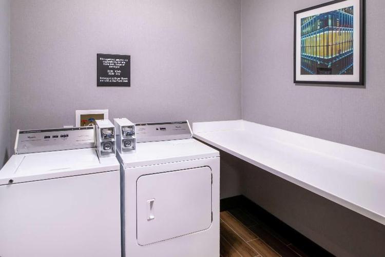 Hampton Inn Eugene