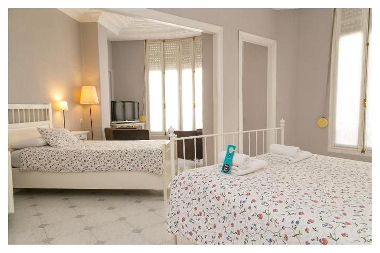 B&B Hi Valencia Cánovas