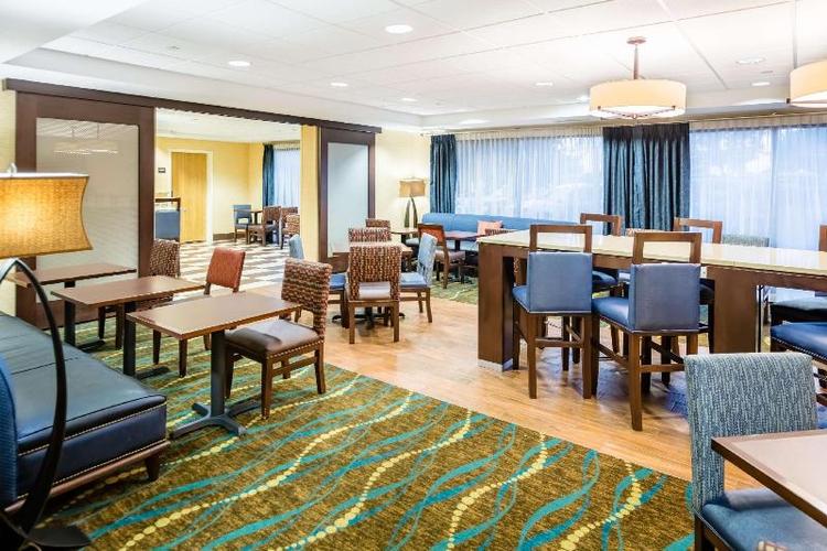 Hampton Inn St. Charles St. Peters