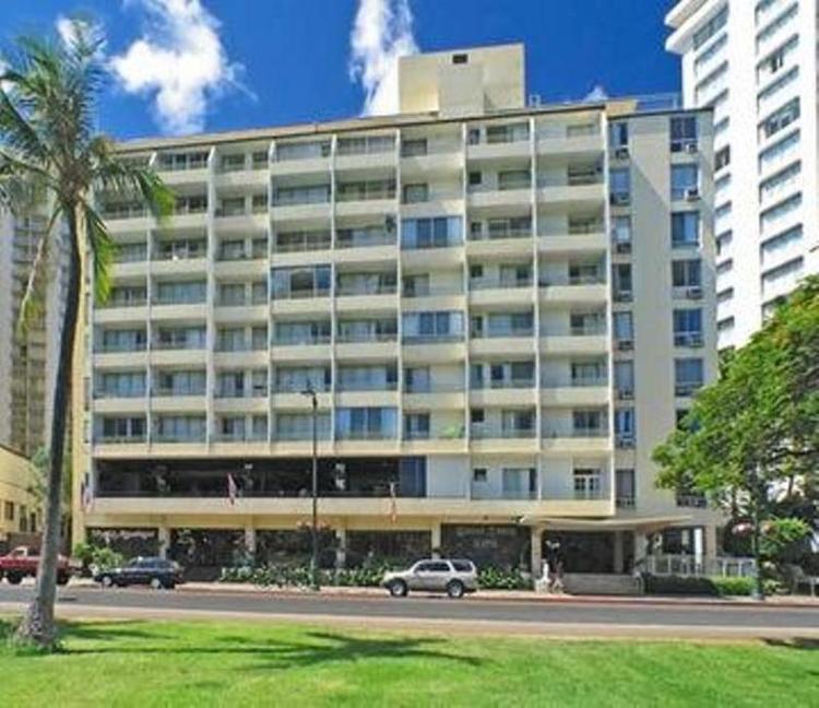 Castle Waikiki Grand