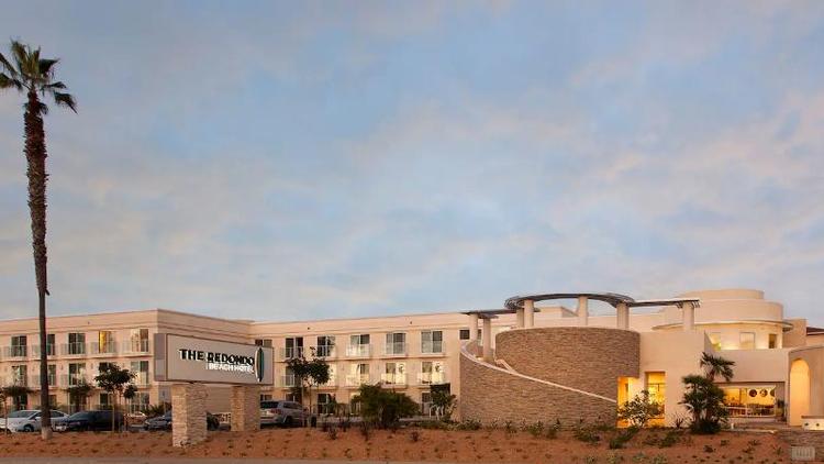 Redondo Beach Hotel, Tapestry Collection by Hilton