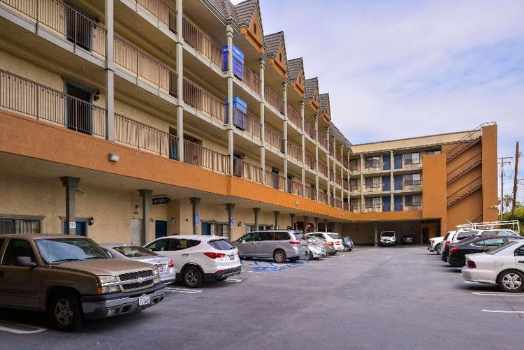 Best Western Airpark Hotel