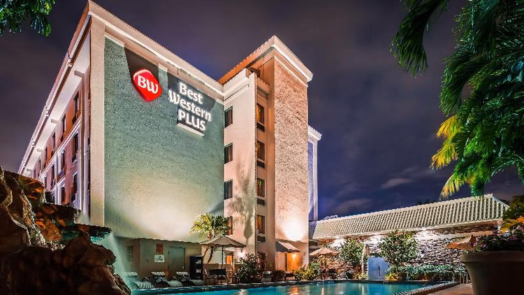 Best Western Plus Hollywood Aventura
