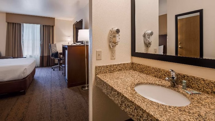 Best Western Yellowstone Crossing
