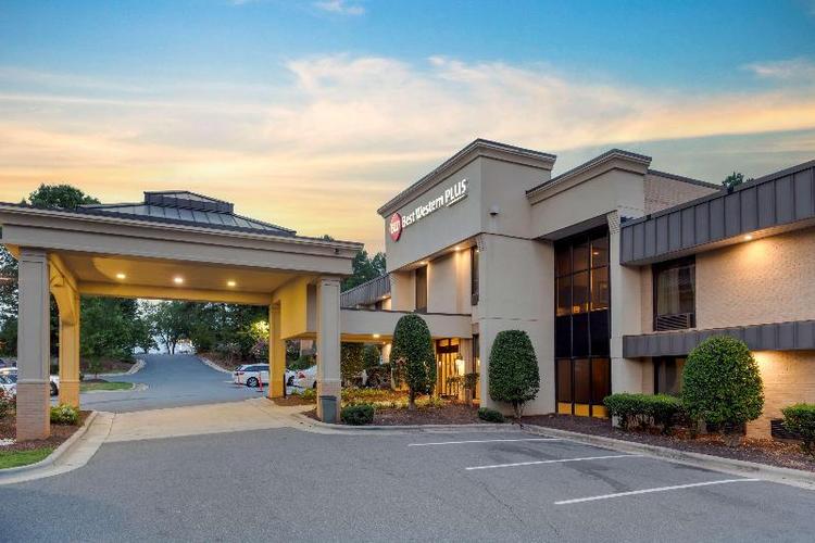 Best Western Plus Cary Inn - NC State