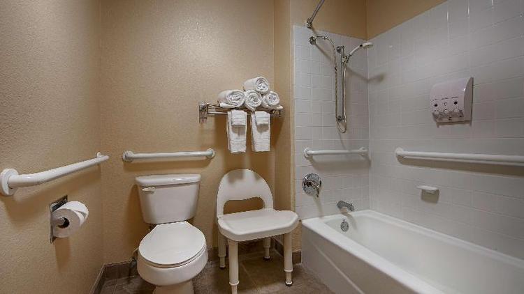 SureStay Hotel by Best Western Zapata
