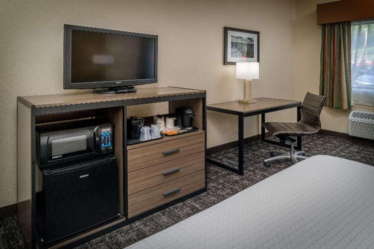 Best Western Logan Inn