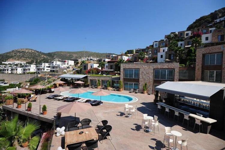 Lvzz Hotel