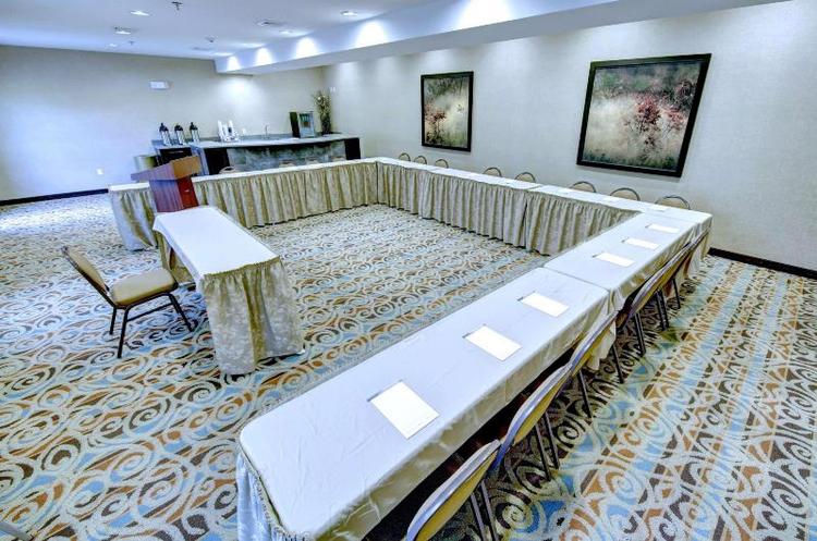 Hampton Inn & Suites Harrisburg/North