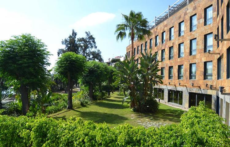 Ribera de Triana Hotel