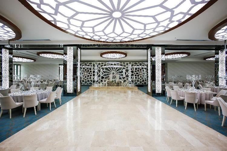 Gold Majesty Hotel