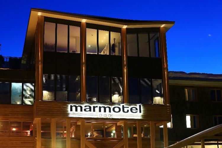 SOWELL COLLECTION Marmotel