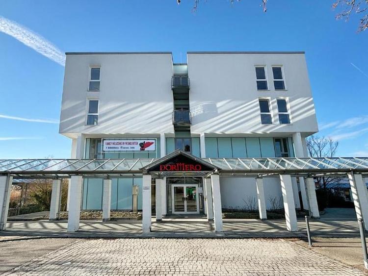DORMERO Hotel Weingarten