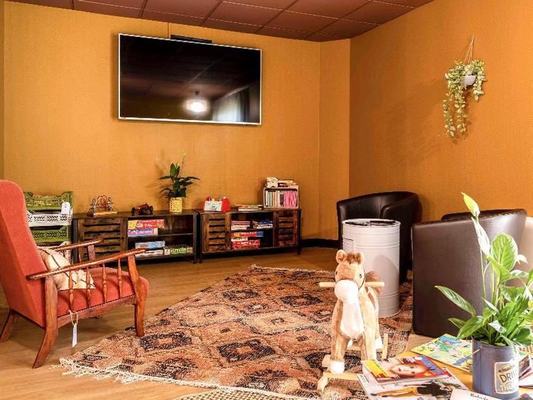 Greet Hotel Castres Saix