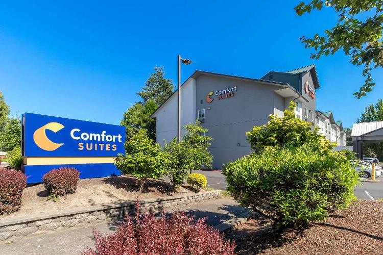 Comfort Suites Portland Airport