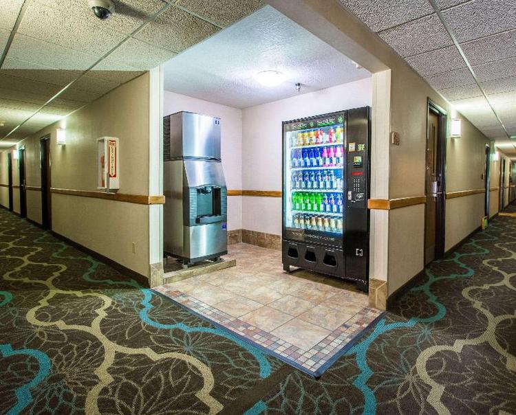 Quality Inn & Suites University