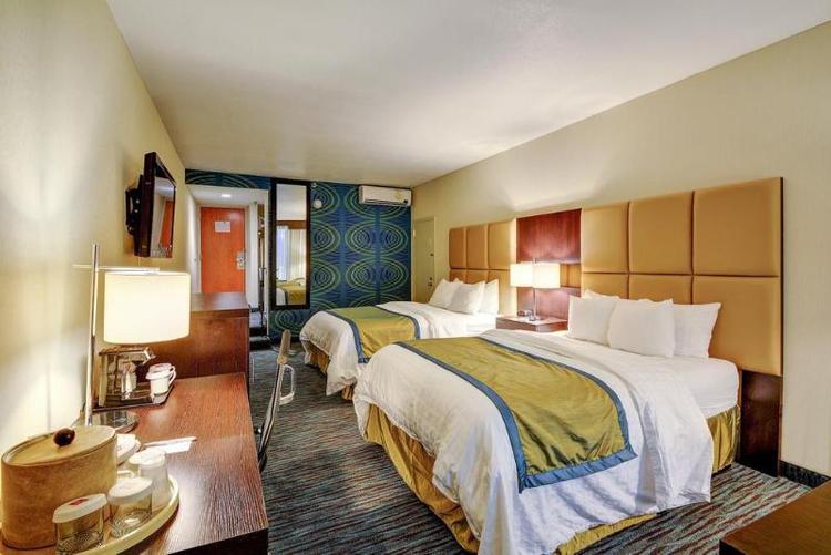 Clarion Hotel & Aqua Lagoon Waterpark