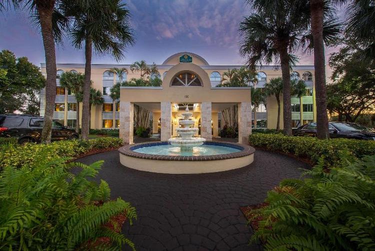 La Quinta by Wyndham Deerfield Beach I-95