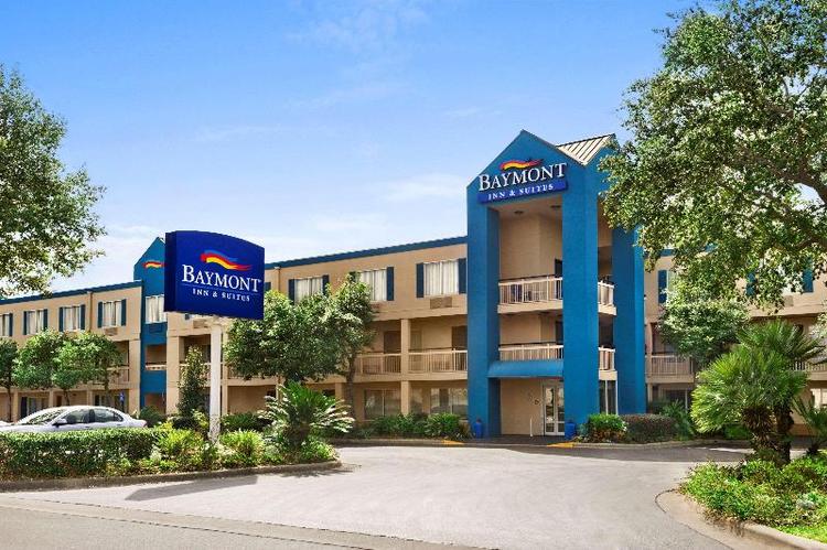 Baymont by Wyndham Gainesville
