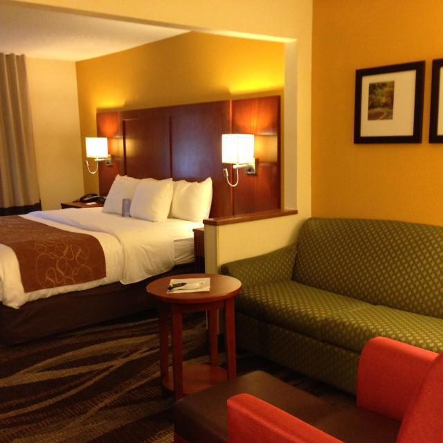 Comfort Suites Longview North