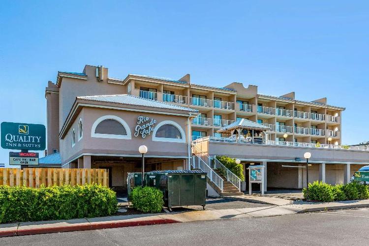 Quality Inn & Suites